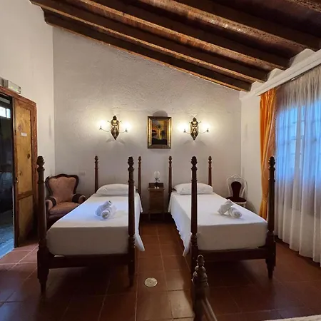 Hotel Buen Retiro Casa De La Musica Y El Sonido *