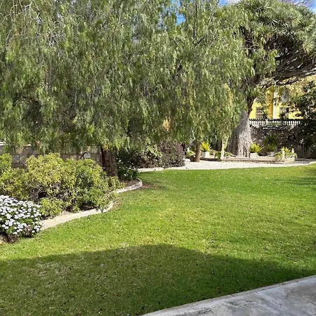 Buen Retiro Casa De La Musica Y El Sonido Hotel