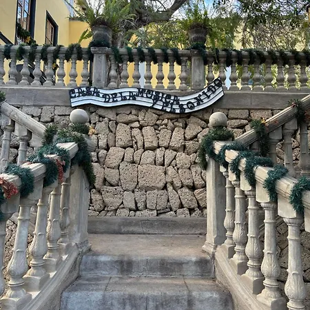 ホテル Buen Retiro Casa De La Musica Y El Sonido