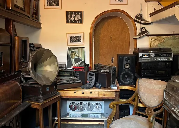 Buen Retiro Casa De La Musica Y El Sonido *